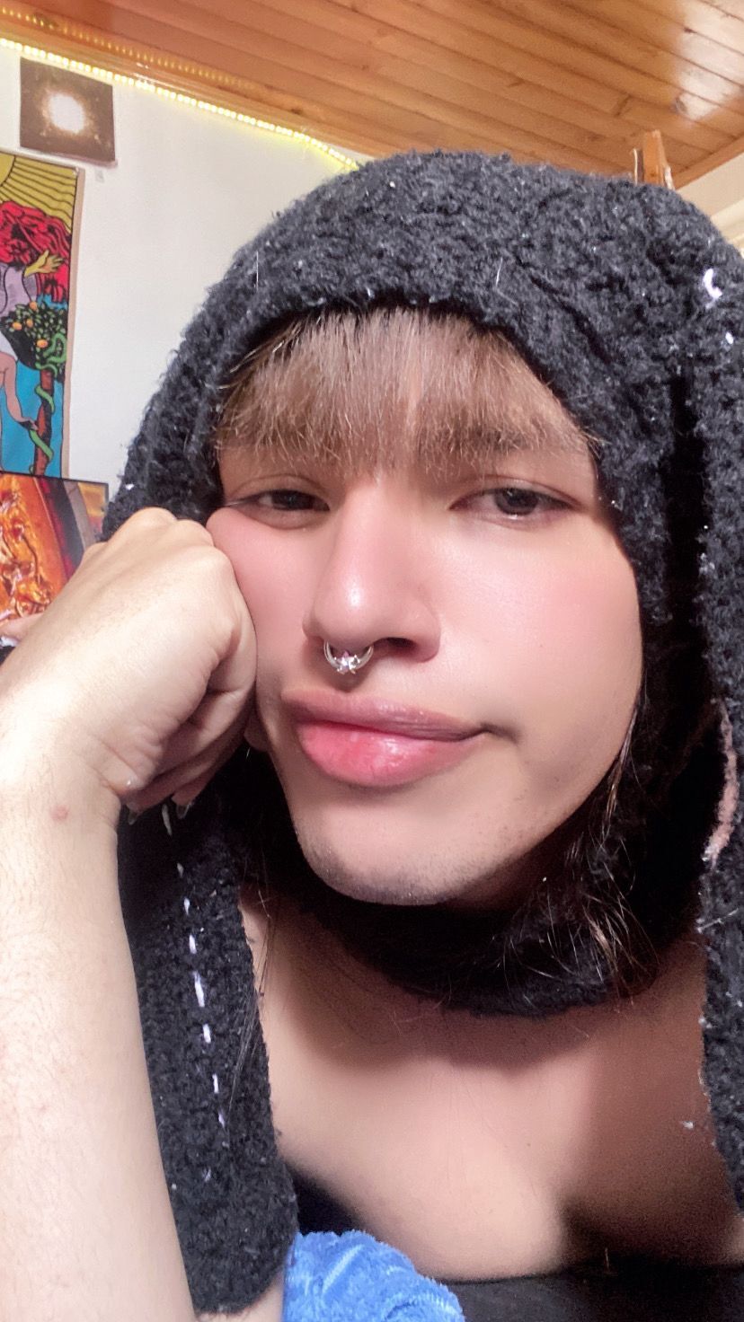 ella_thorne from Jerkmate