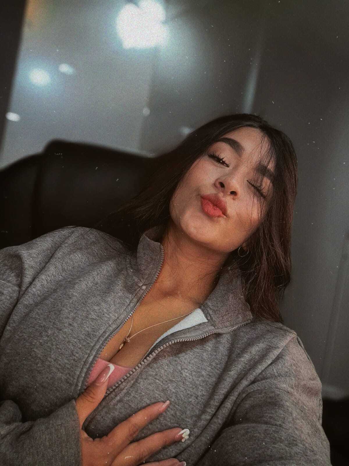 lexxiehazee from Jerkmate