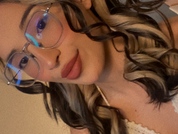 emmiliabons pic