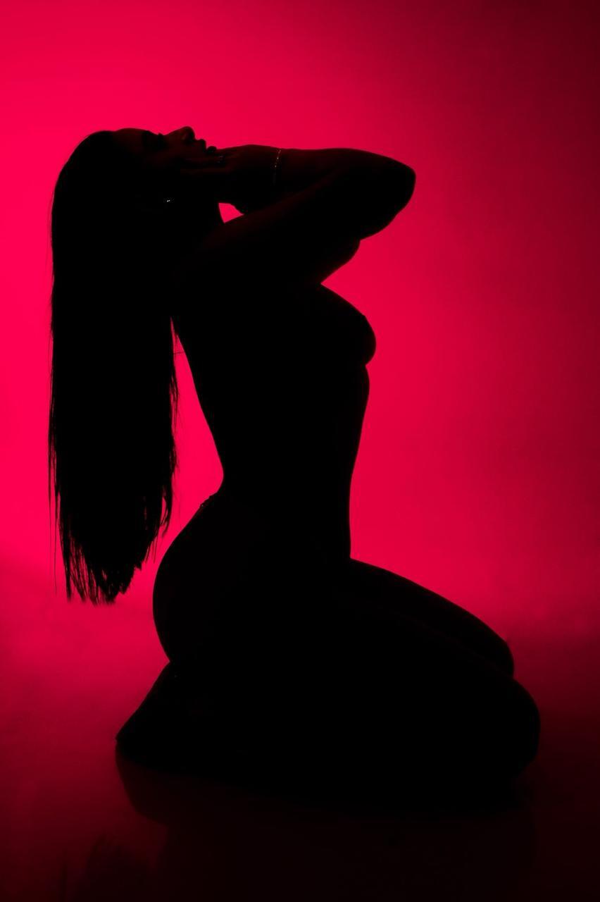 Sara_Hanniston photo 8