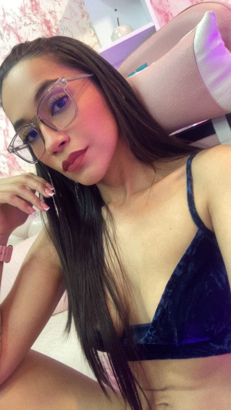 gabbieprice from Jerkmate
