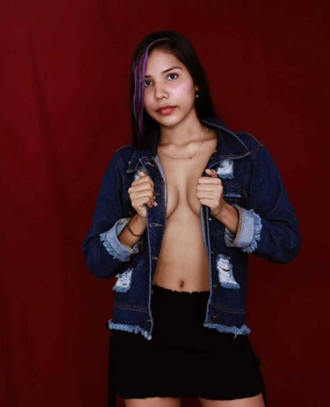 violetstanford18 from Jerkmate