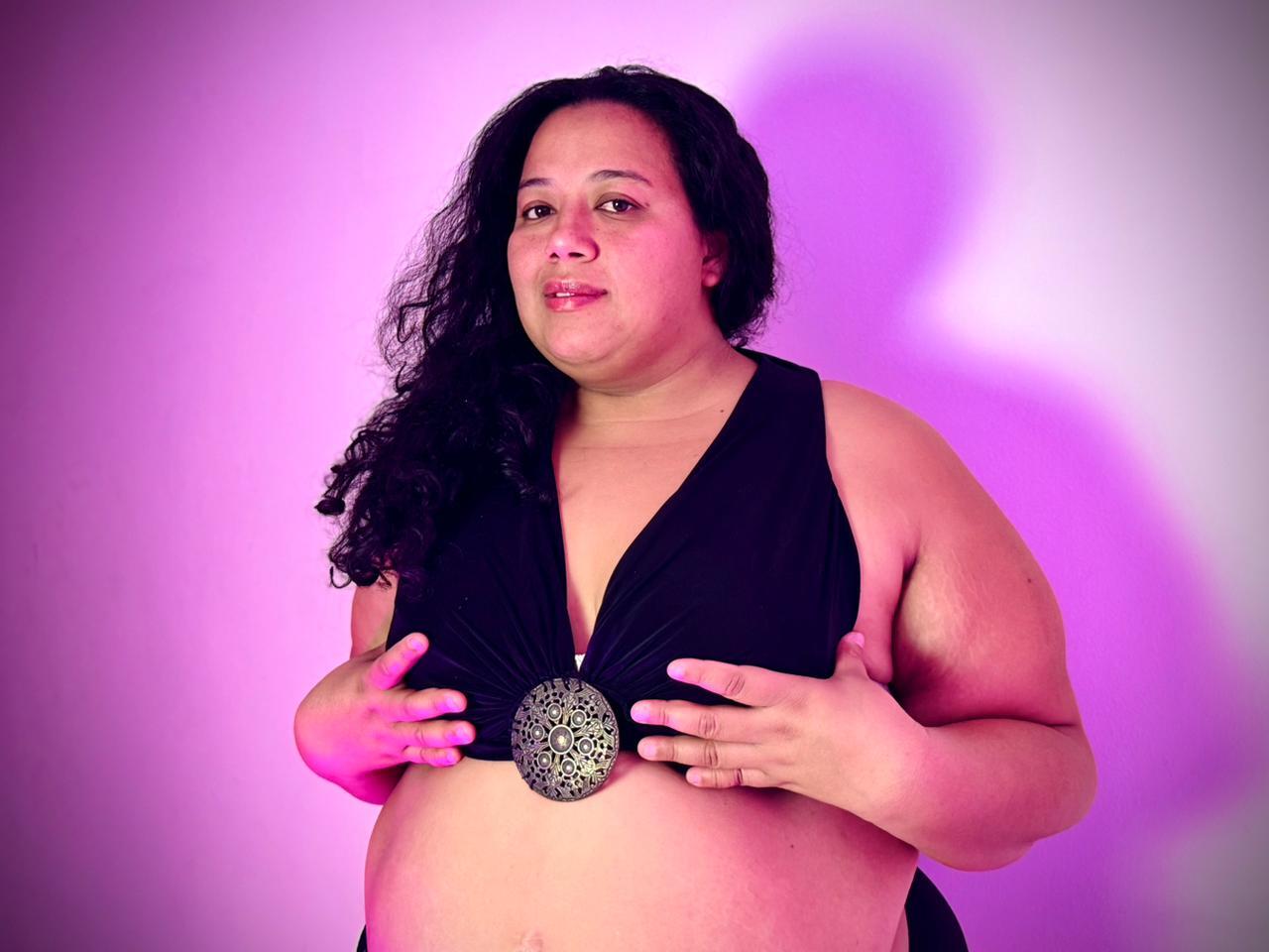 violetthabartomeu from Jerkmate