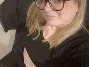 Peachy_English_Blond