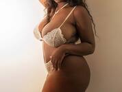kayabrown pic