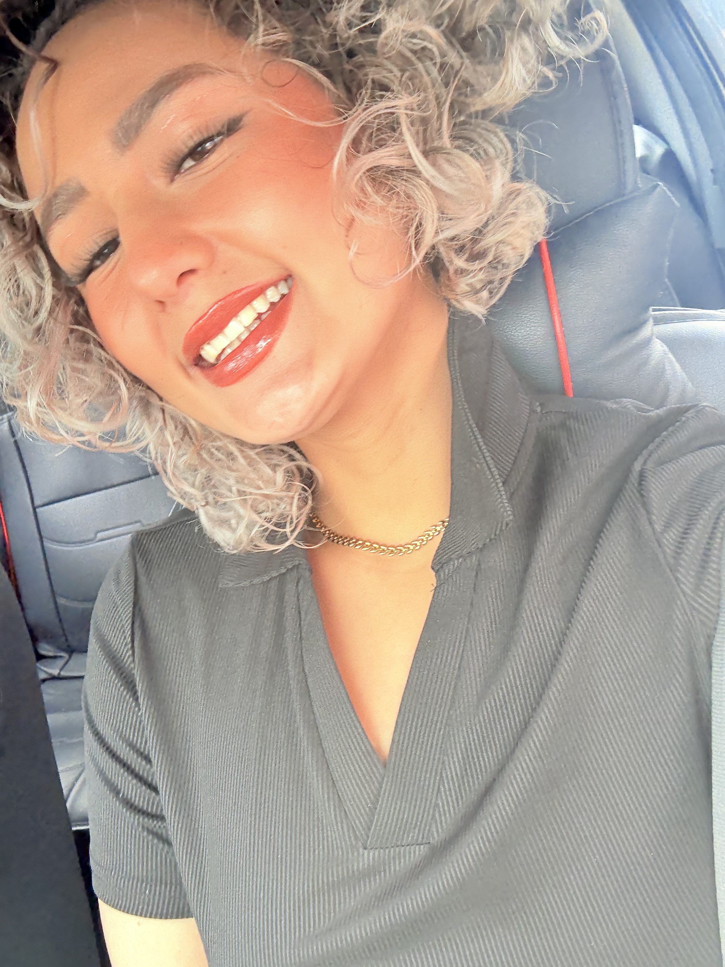 FloraSaenzX picture 4