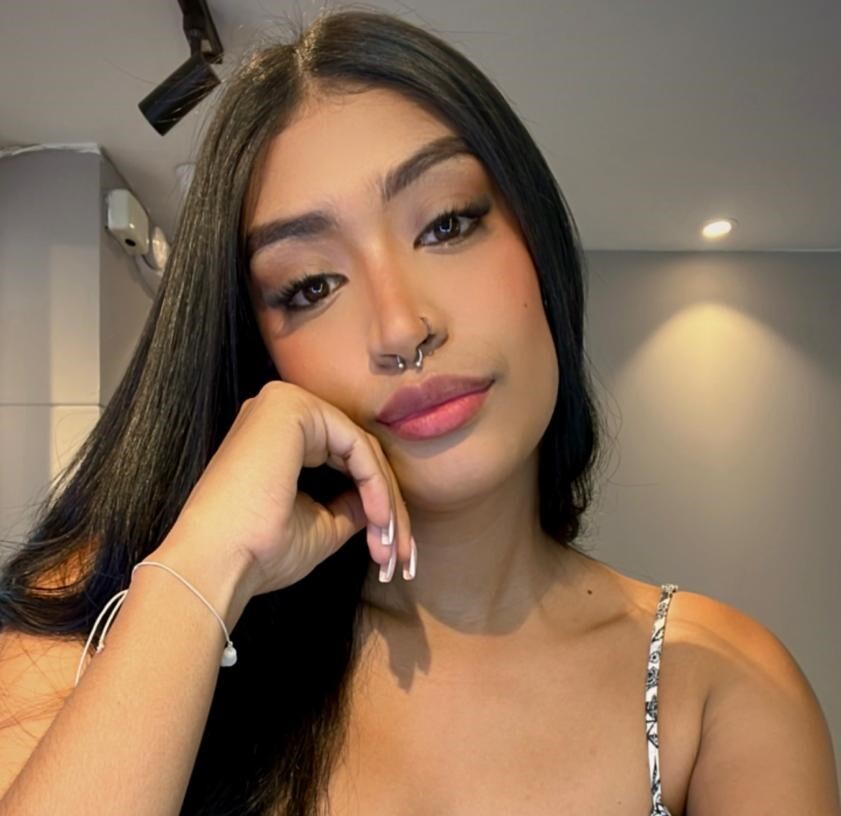 emmilycoopers18 from Jerkmate