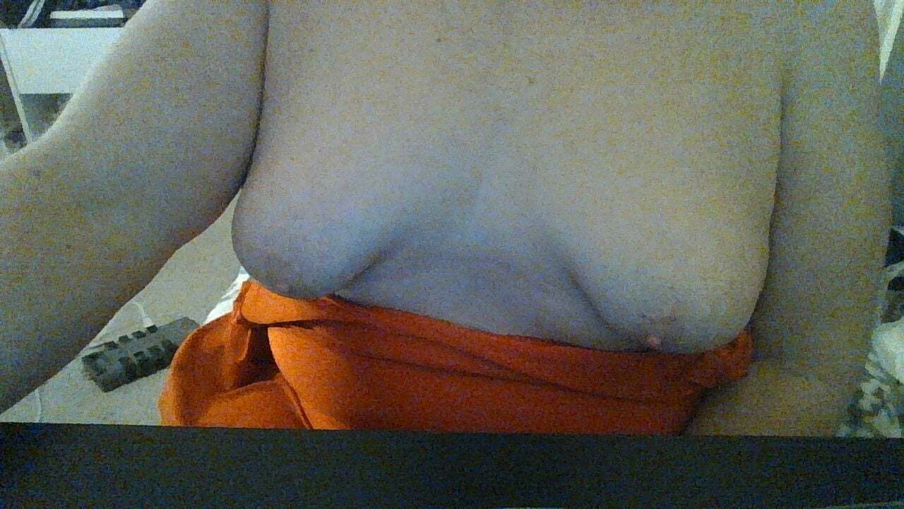 kiss_tell from Jerkmate