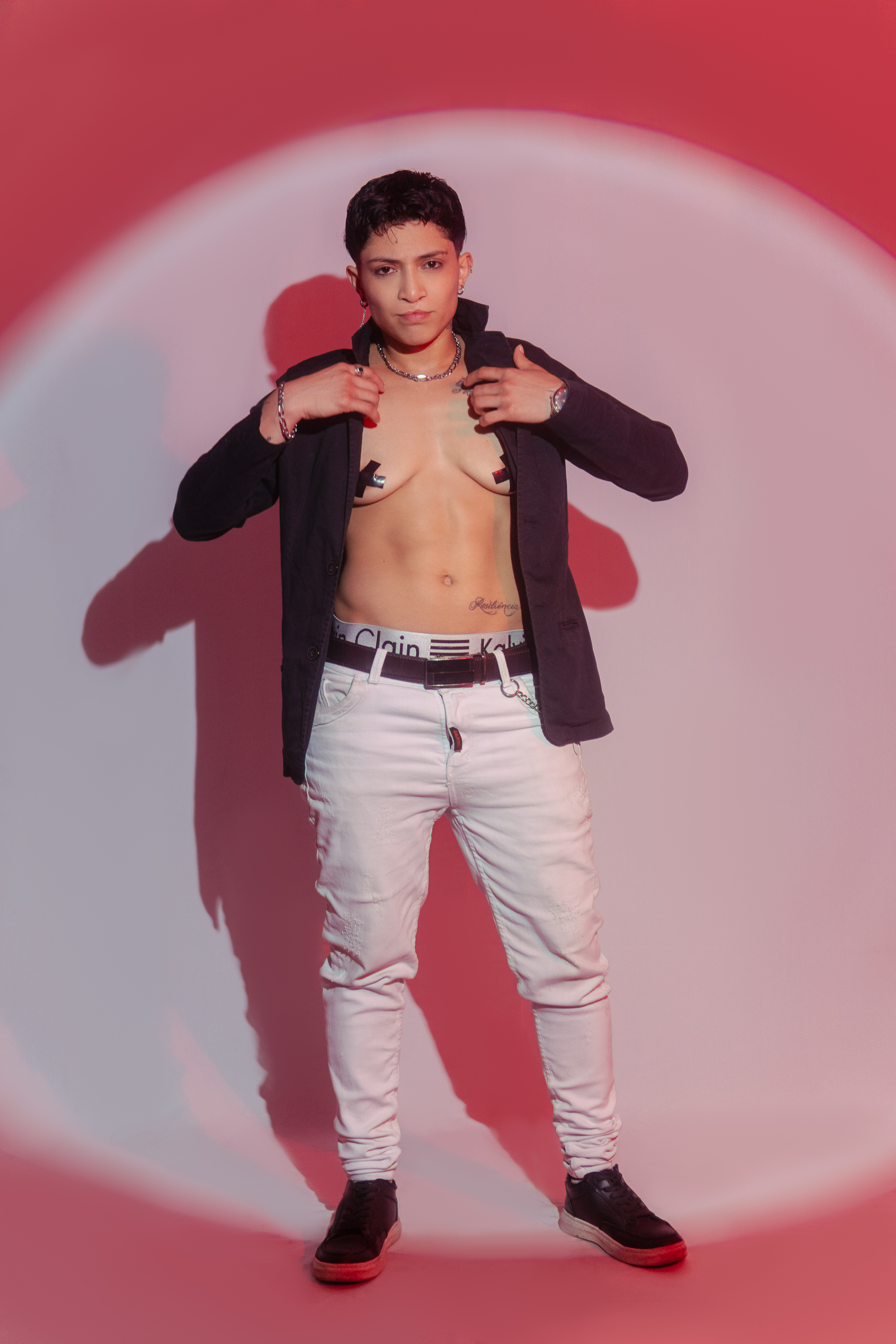 zoemusclee from Jerkmate