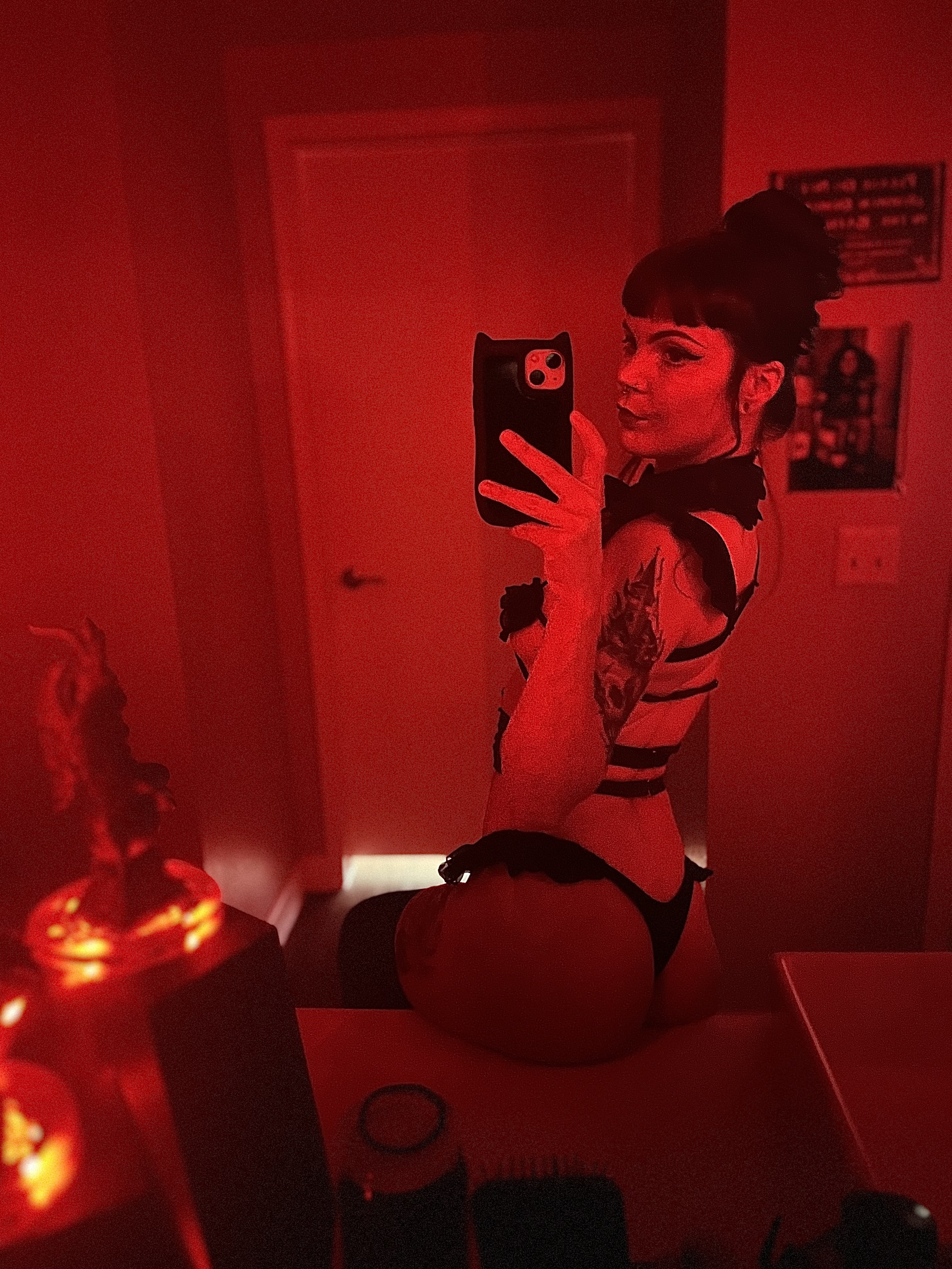 bettiepainxo from Jerkmate