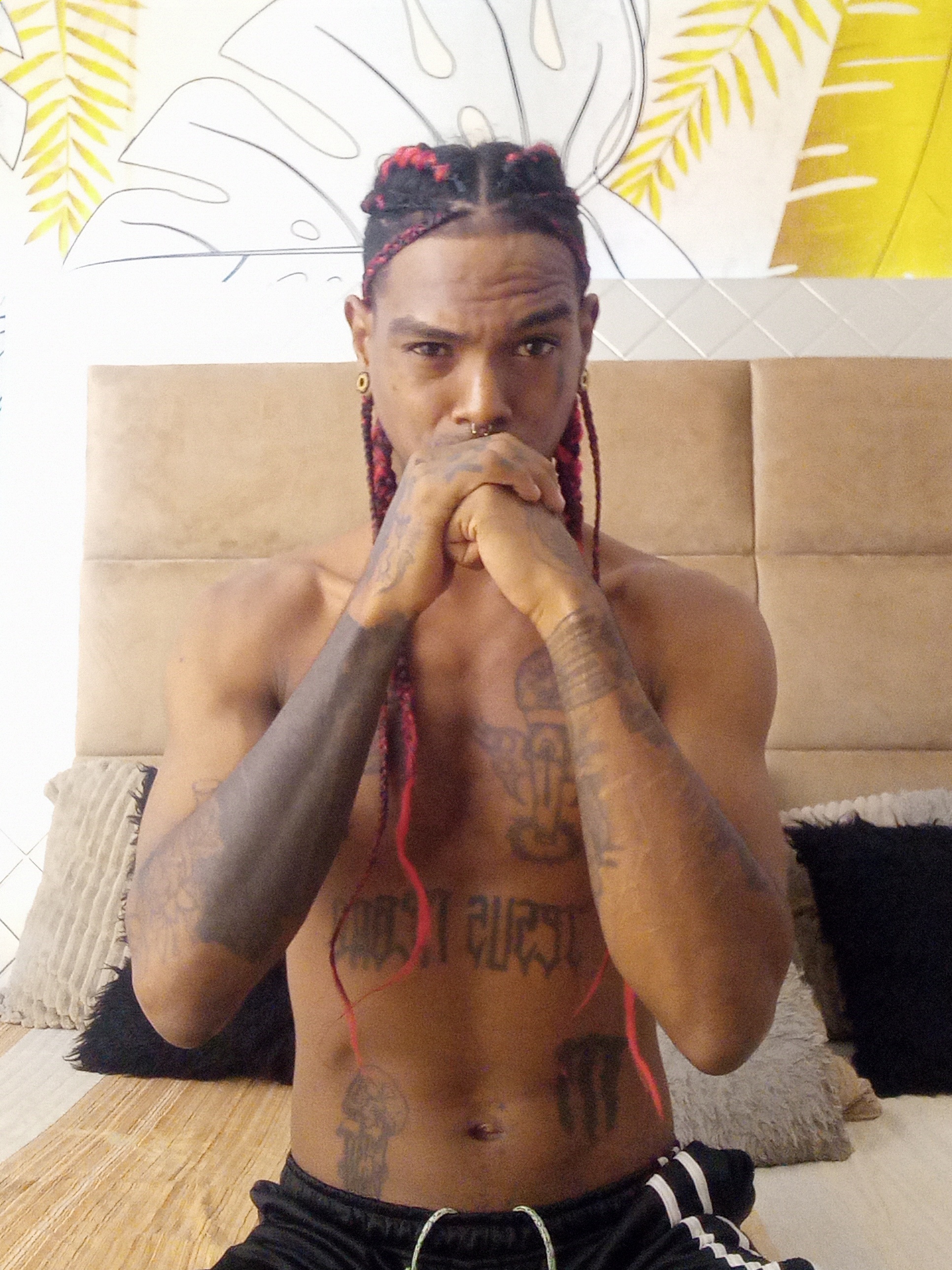 bighotblackx from Jerkmate