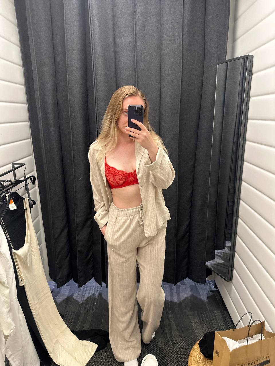 zoi_doll from Jerkmate