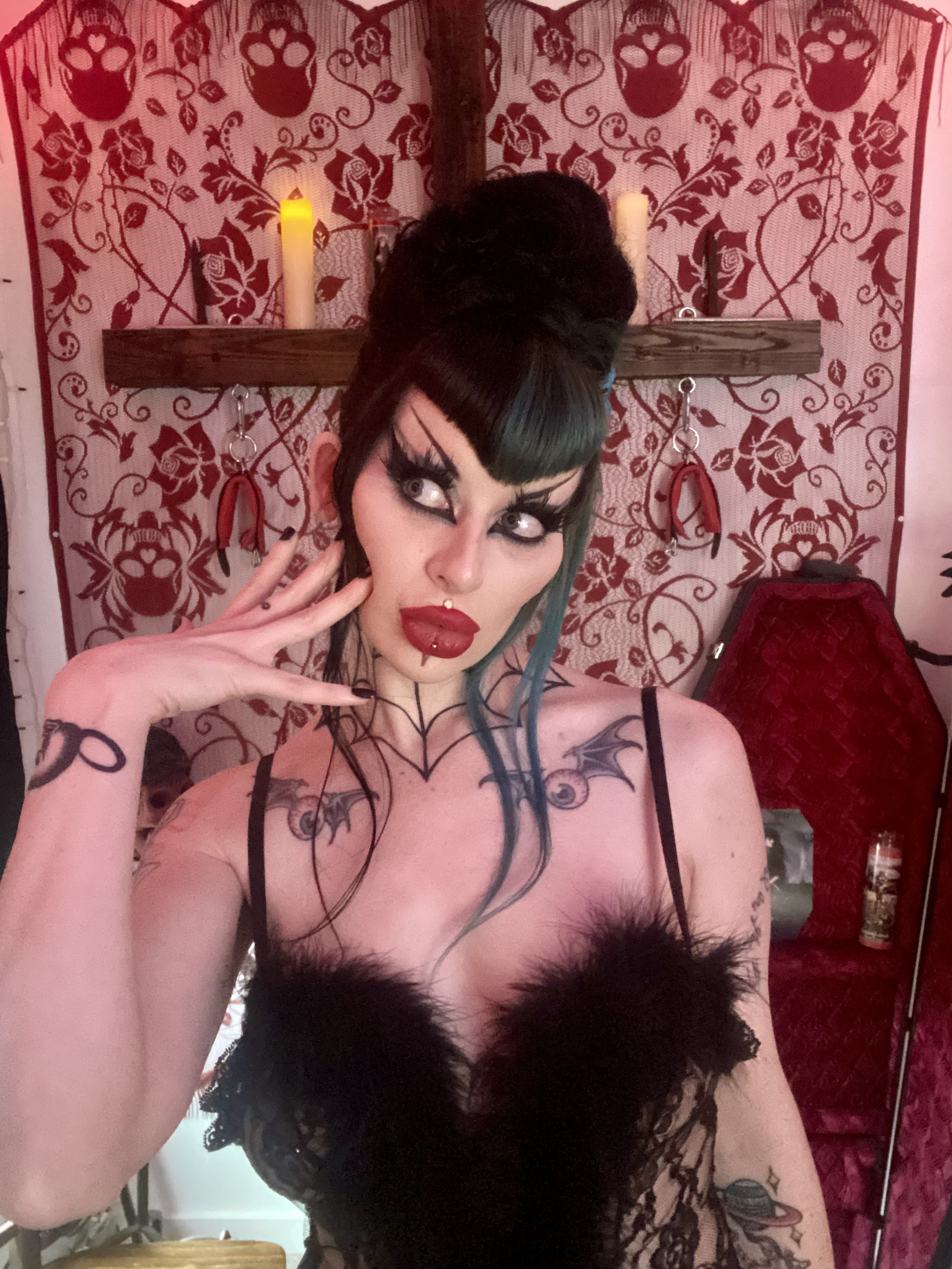 mistress_elurasavage from Jerkmate