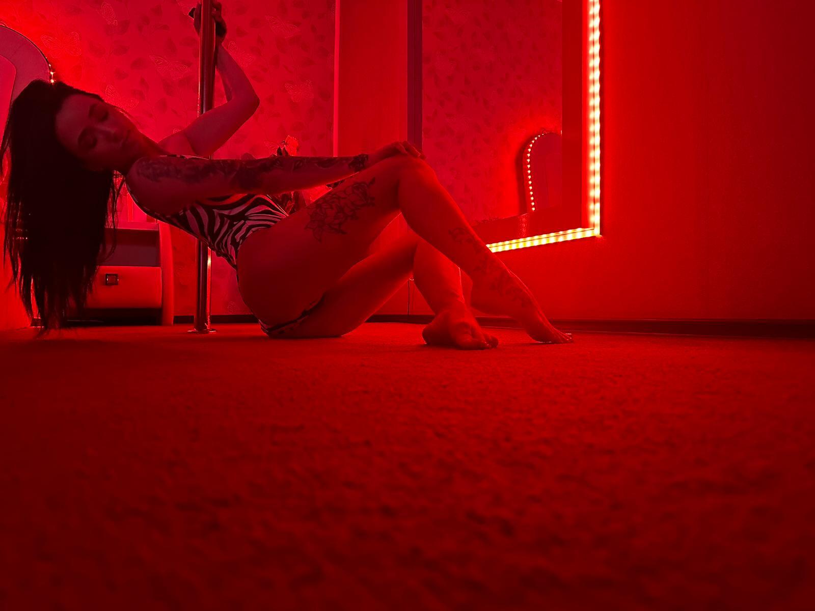 glamxkate from Jerkmate