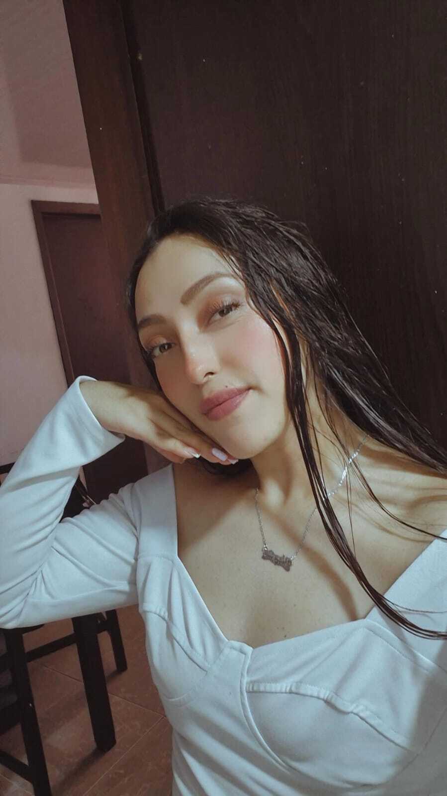 melodyhillton from Jerkmate