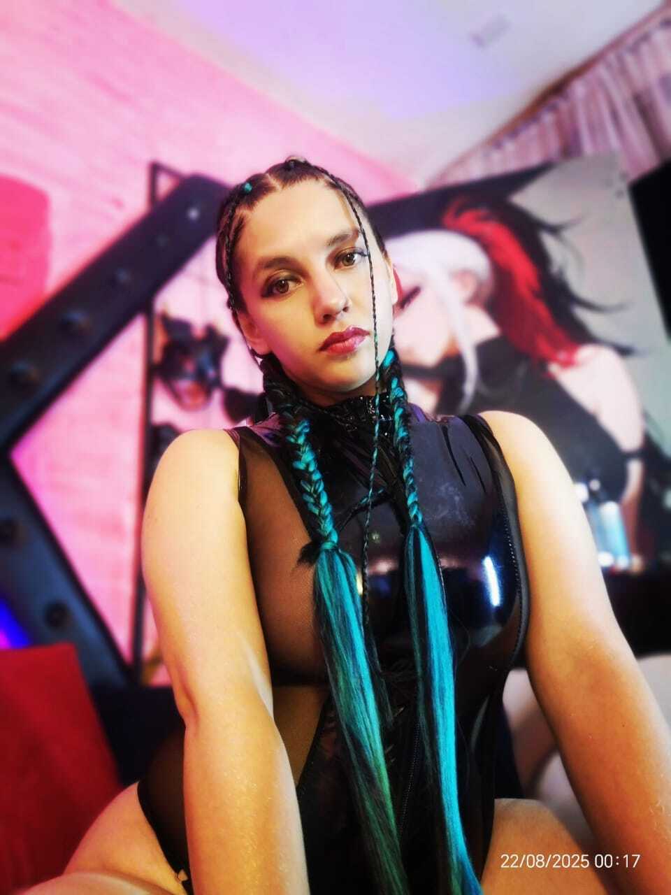 valeriadeleon from Jerkmate