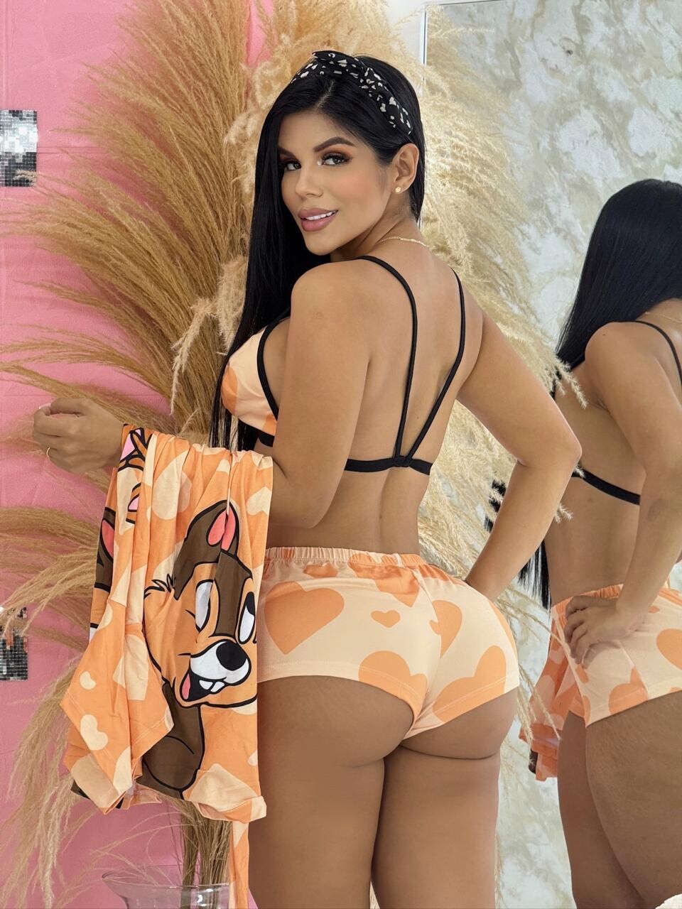 AngelinaLaRose