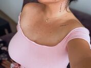 kelly_johanna pic