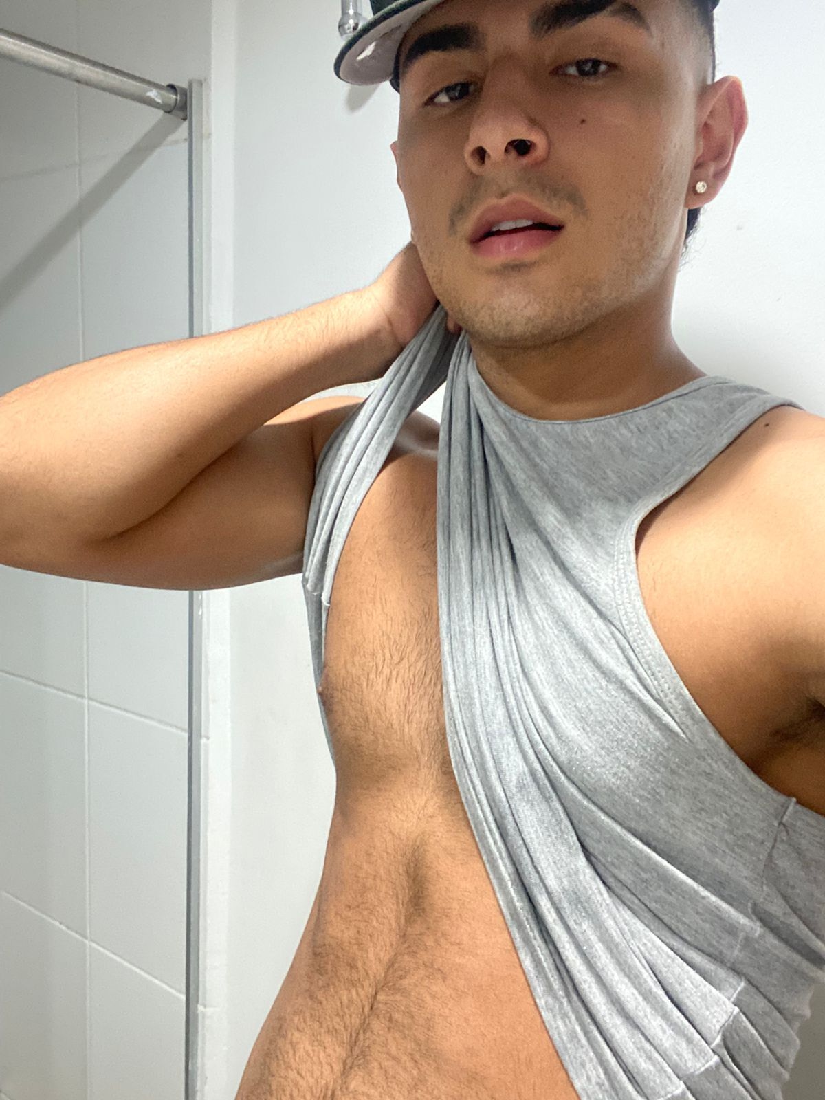 IamAres