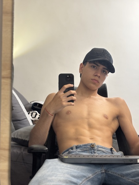 Ethan_Martin