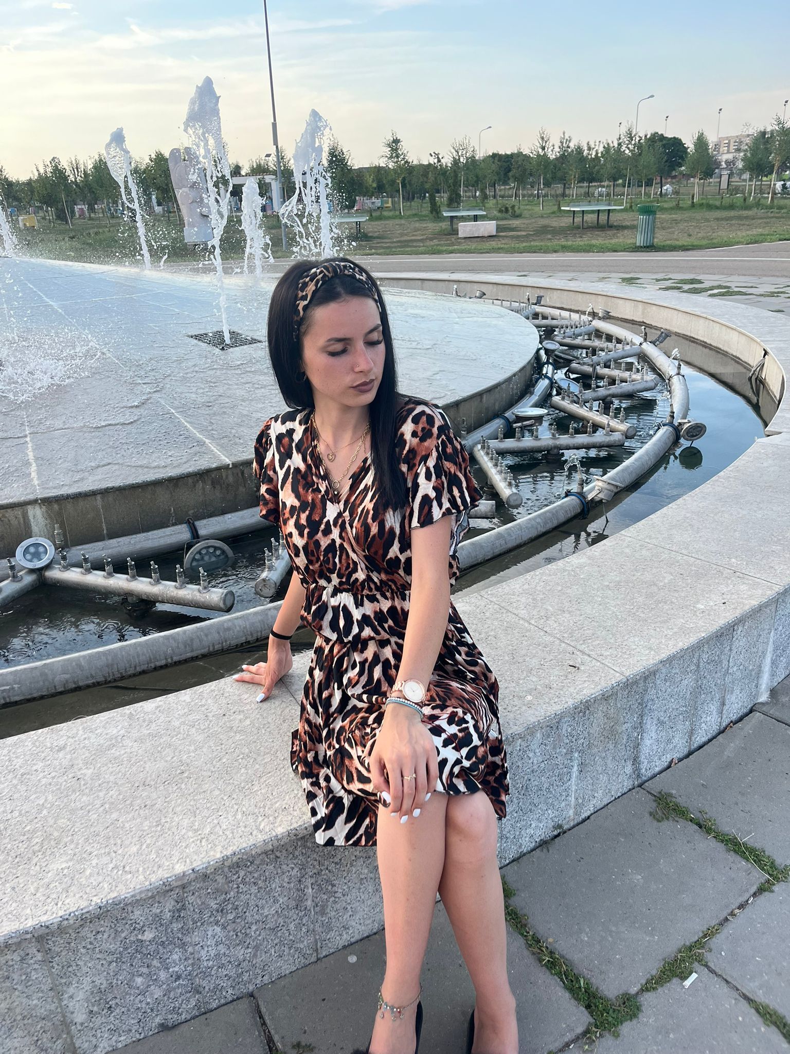 SELLYINA
