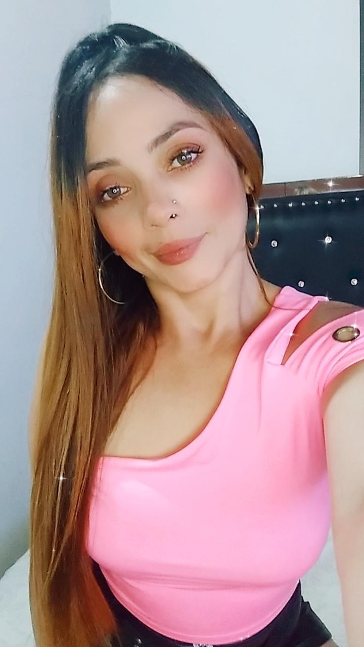 lynettesoto from Jerkmate