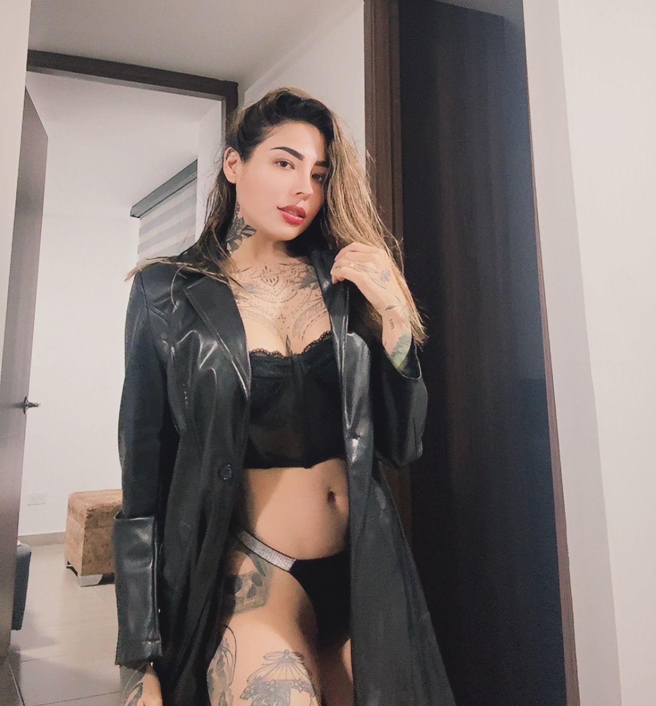 emilimontero from Jerkmate