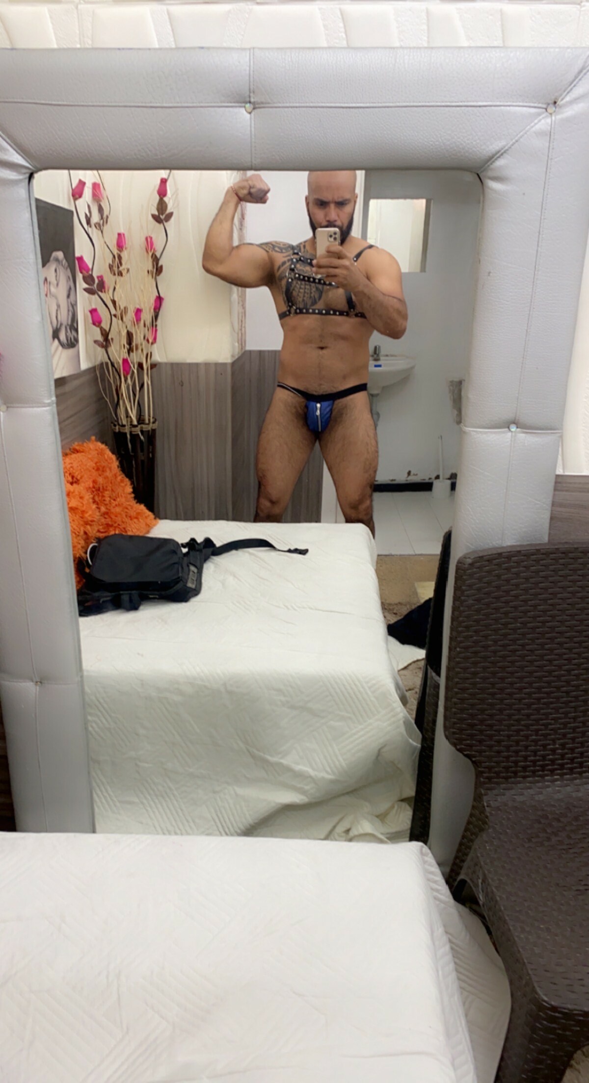 akileshotxu from Jerkmate