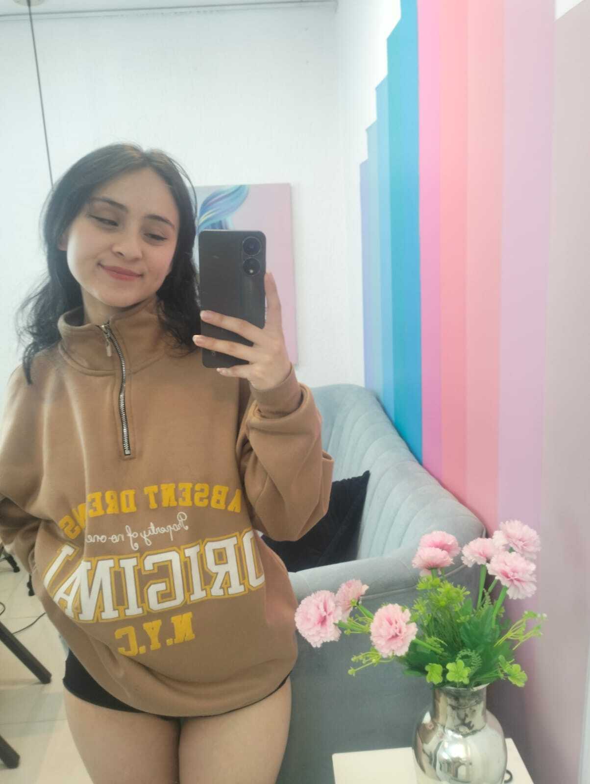 annielamberth from Jerkmate