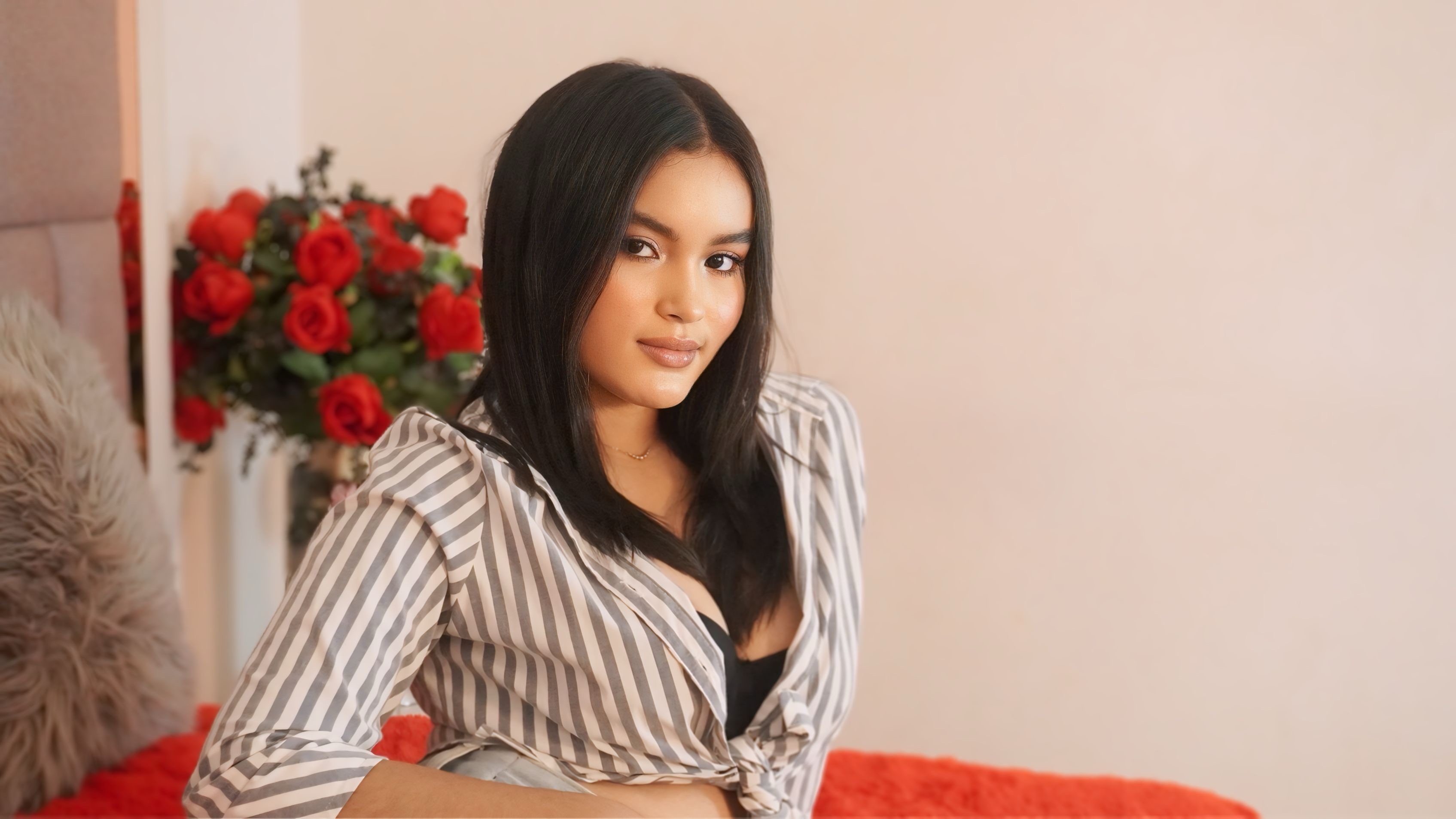 MiaaPalmer picture 8