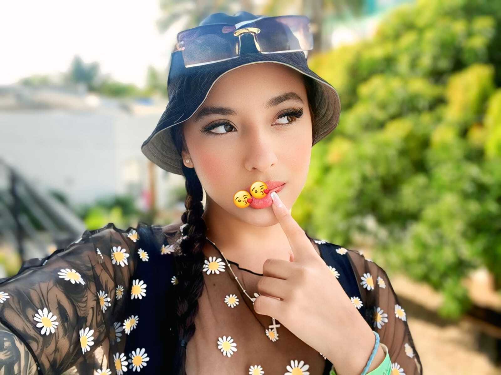 lilithrhodess from Jerkmate