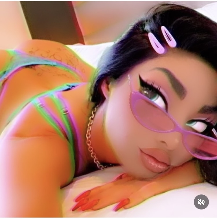 shinadess from Jerkmate