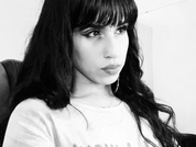bellapoisonous pic