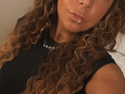 Chat Live with CurvyNatalieX  33 year old Amateur Cam Girl from The United Kingdom Photo