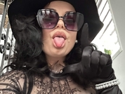 QueenAliceReign