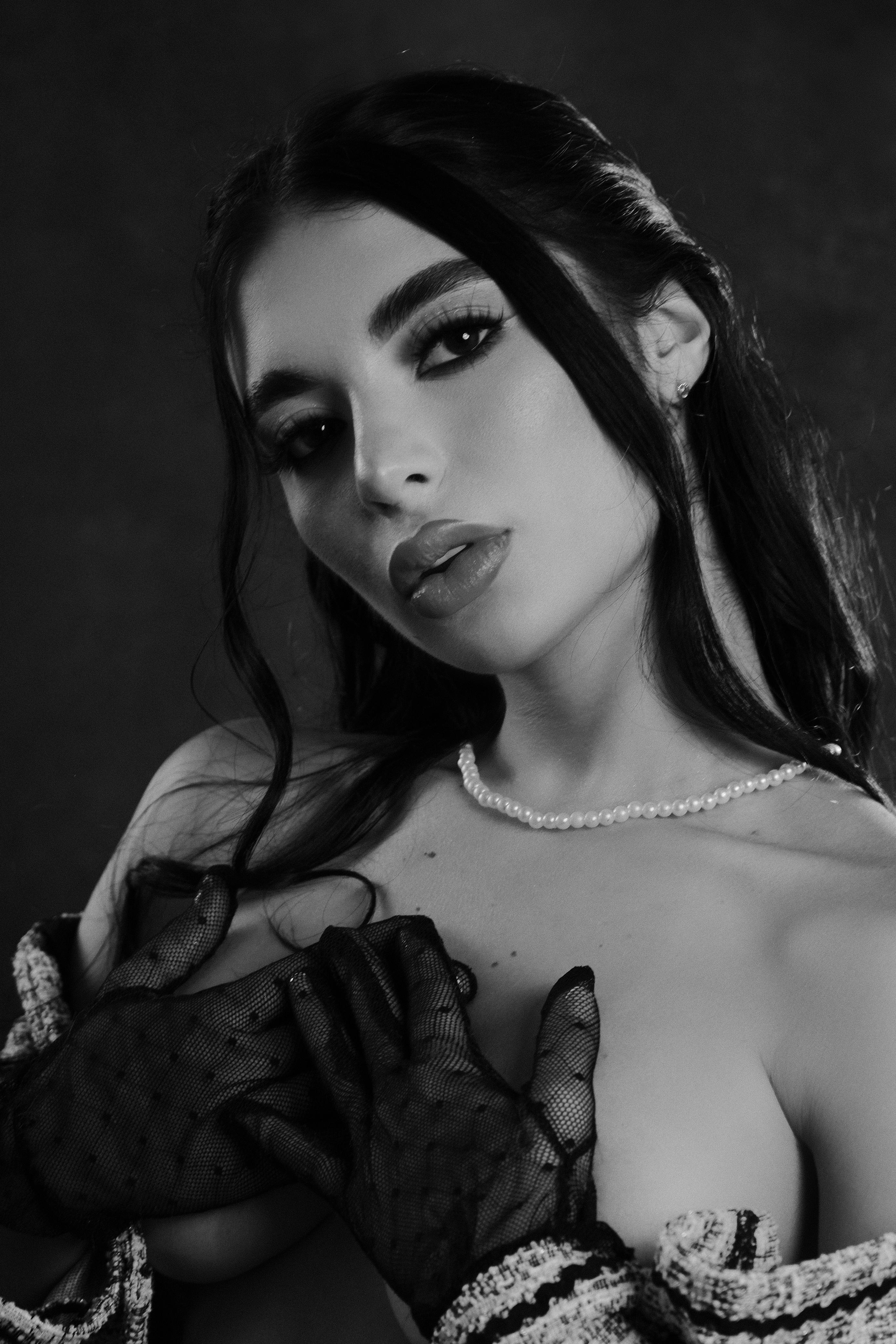 sophie_whitee from Jerkmate