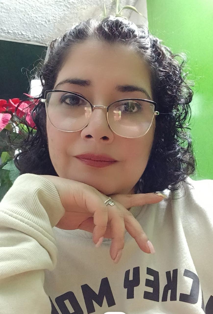 AlexaSaens picture 3