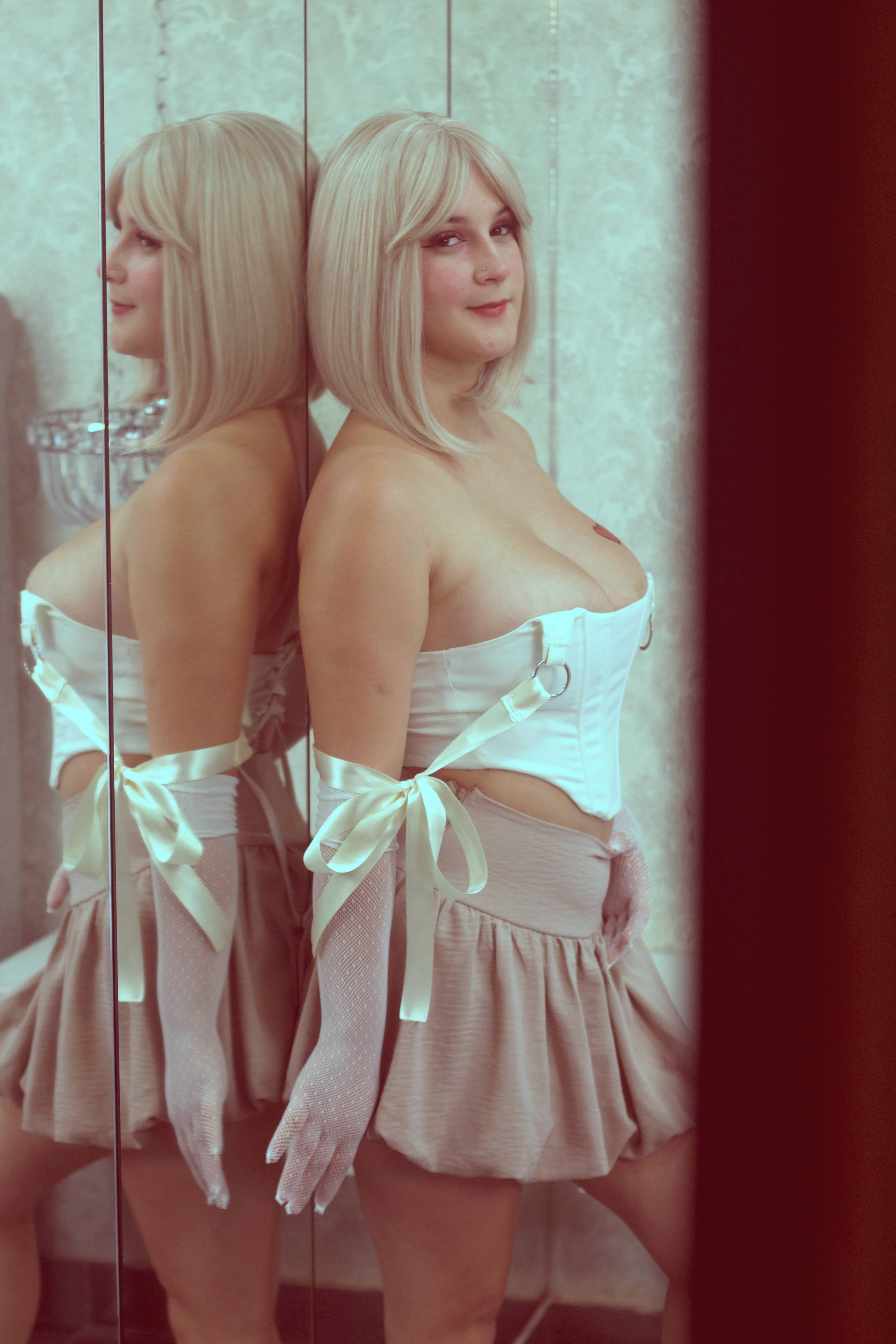 liia_sweet from Jerkmate