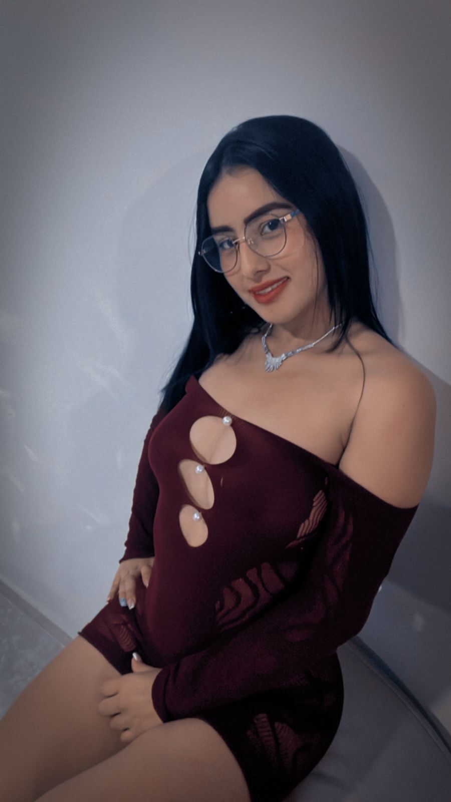 raisagil19 from Jerkmate