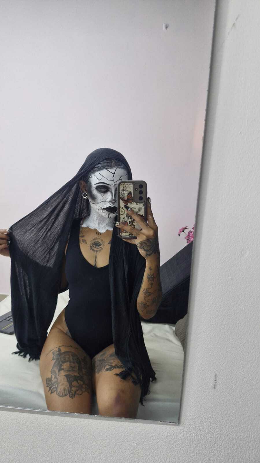 bitchval from Jerkmate