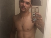 apeezy21 pic