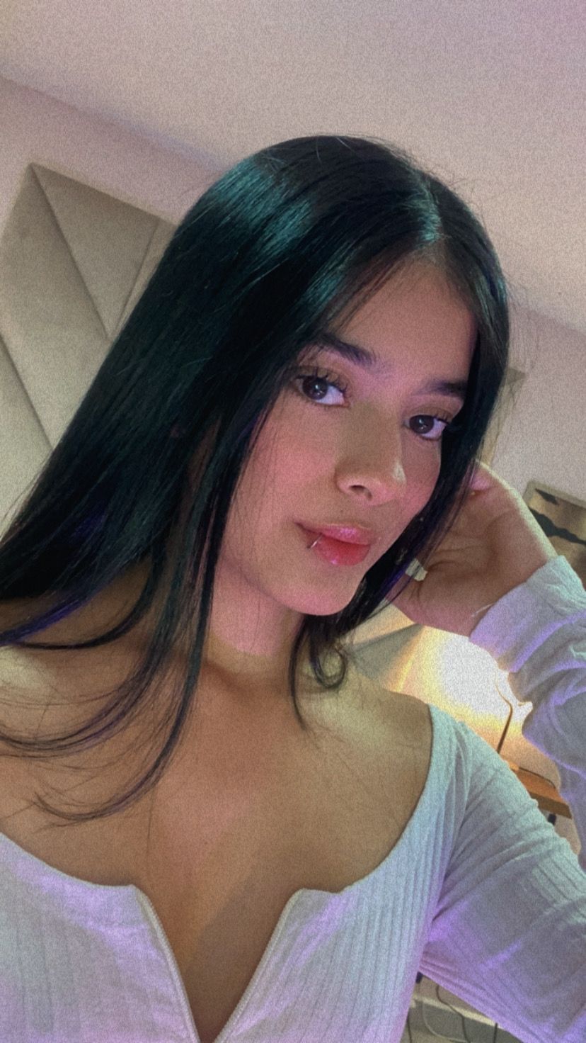 isaaqueen from Jerkmate