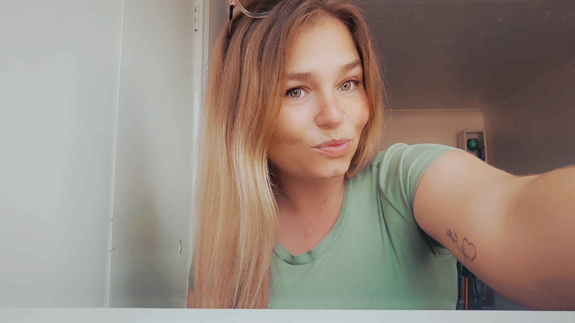 Queenbee_x
