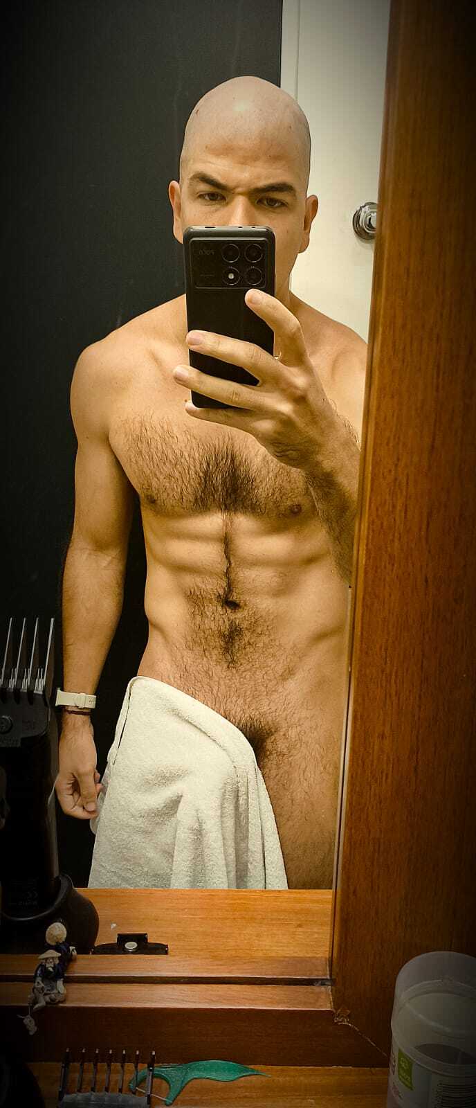 shule69 from Jerkmate