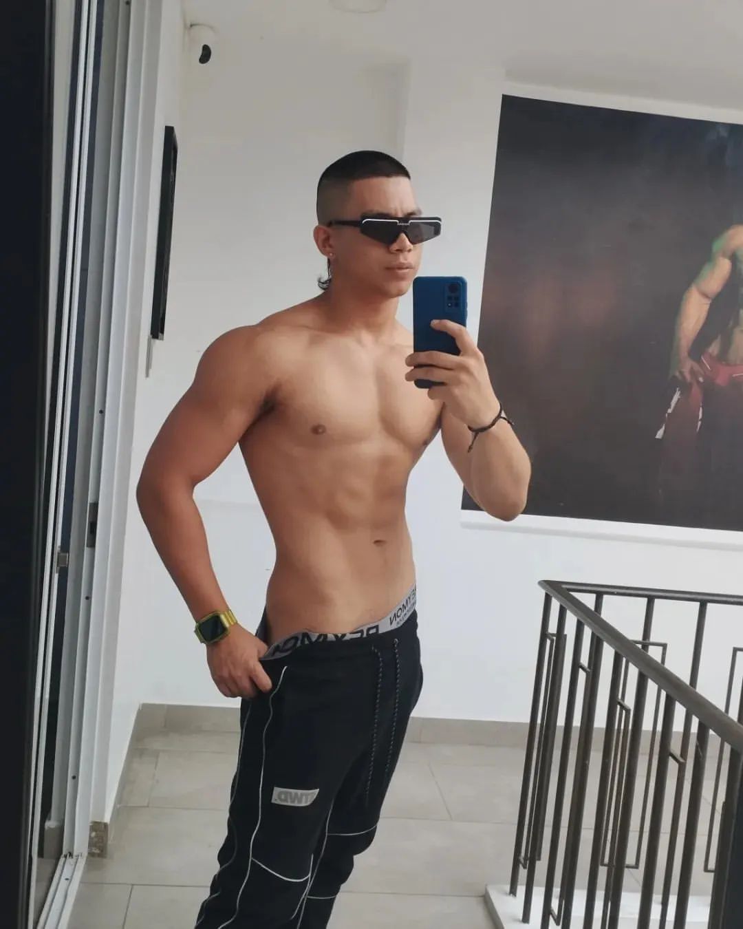 aaronwolfe from Jerkmate