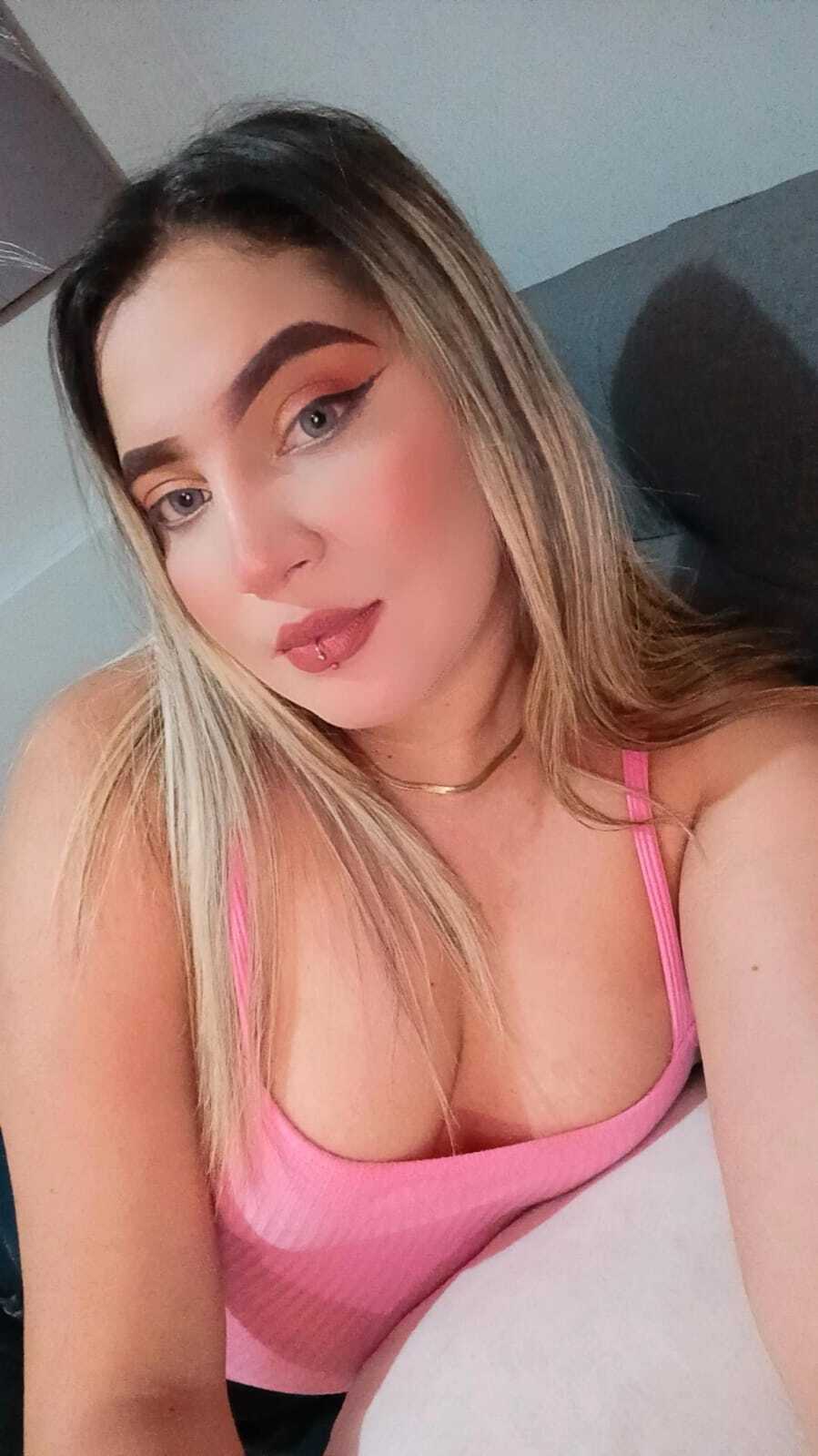 emma_johanson from Jerkmate