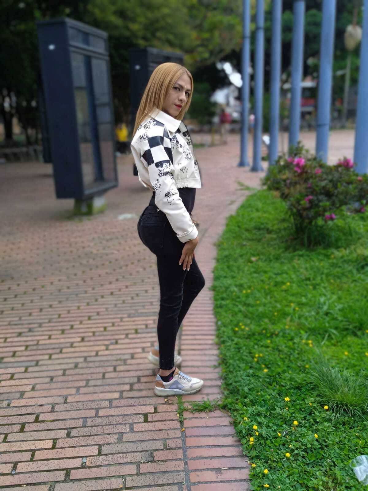 sexycandydoll29