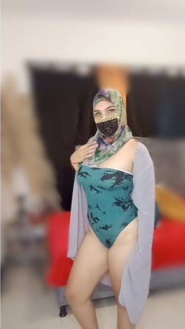 anifoxx from Jerkmate