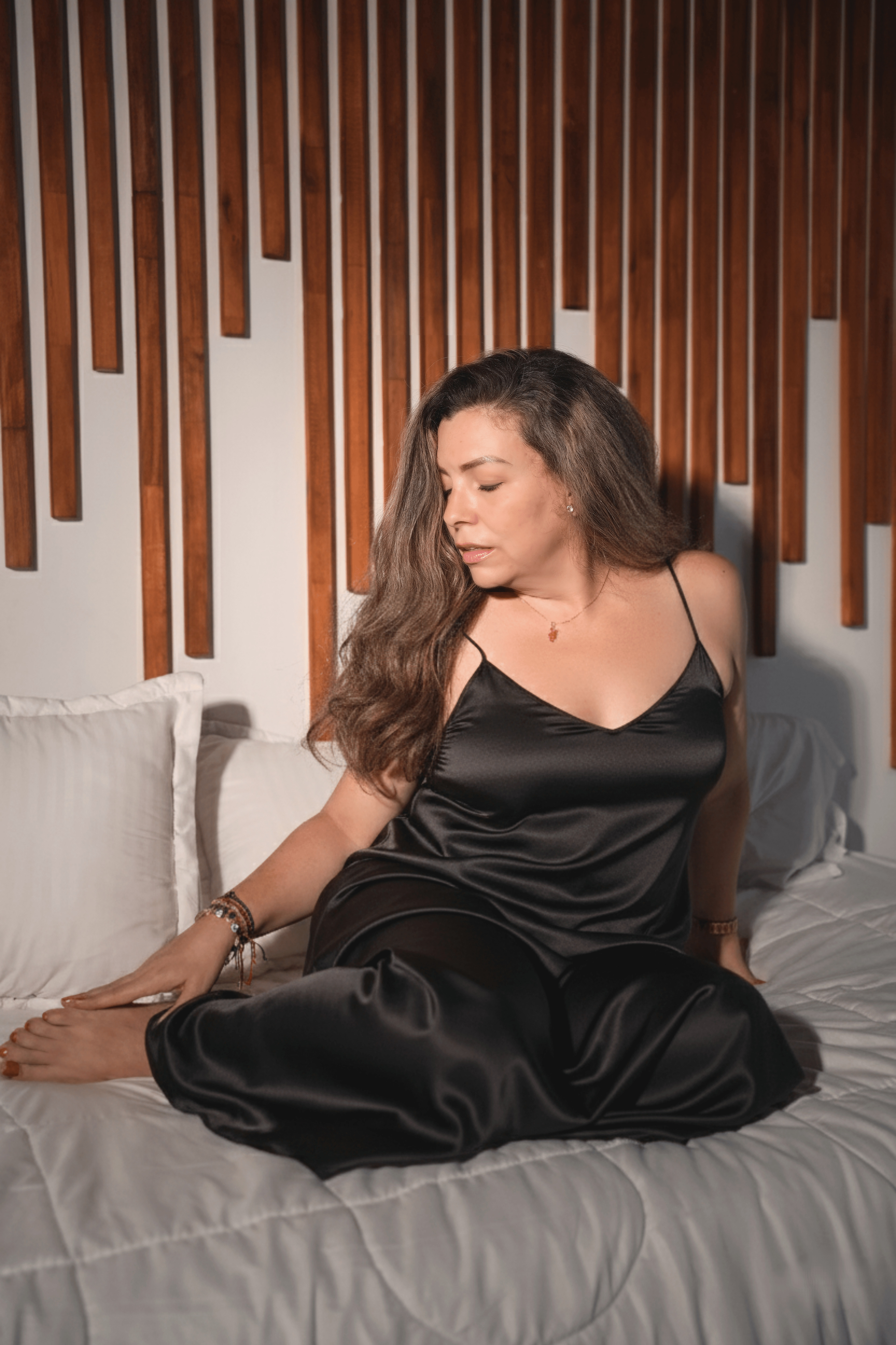 DominicaFrost picture 1