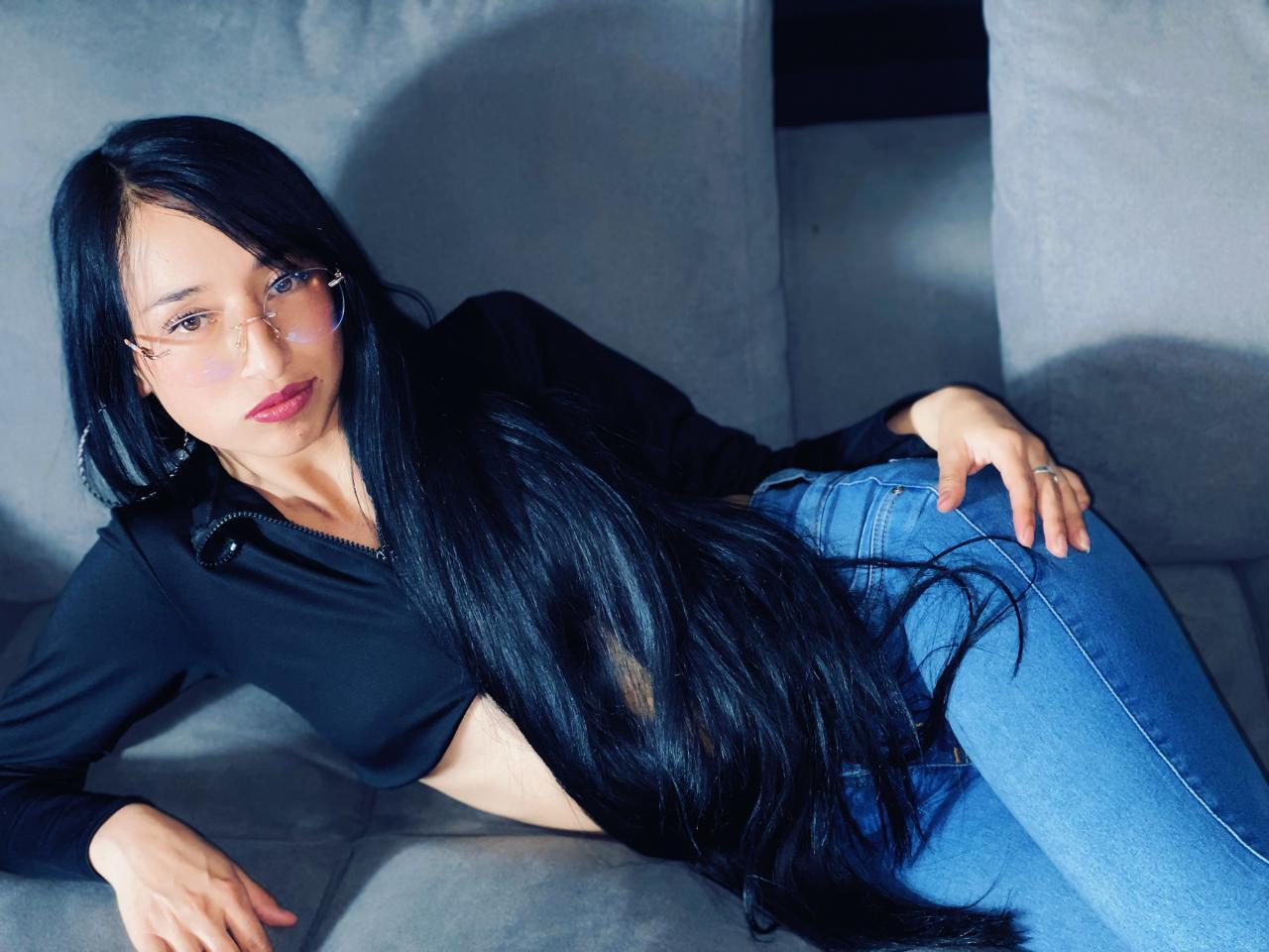 leany_skinny from Jerkmate